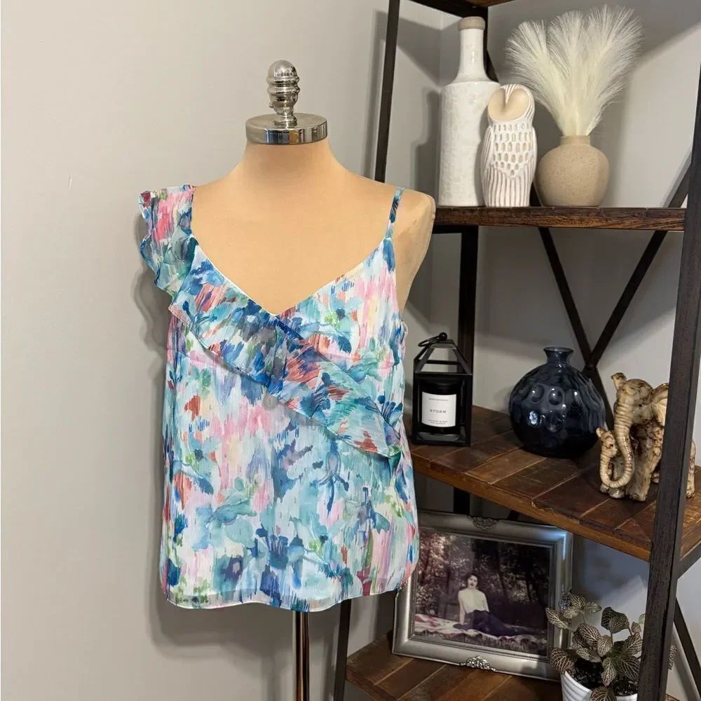 NWT Willa Story Multi Floral Blouse Tank Top Women’s SIZE LRG